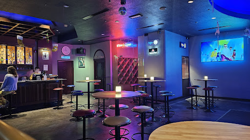 Woodpecker Sports Bar & Lounge, Kuah