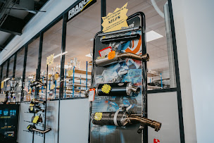 Photo n°1 de Marc Motos Pieces 14 à Bénouville (Magasin de pièces et d'accessoires pour motos)