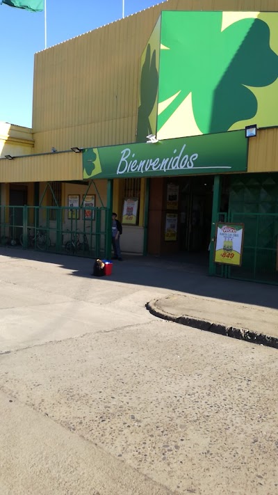 Photos of The supermarket Trebol Lautaro 1