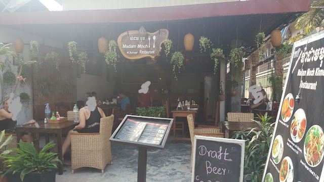 Madam Moch Khmer Restaurant (ONH Restaurant)