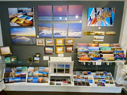 Roberta Anslow Art Gallery - United States