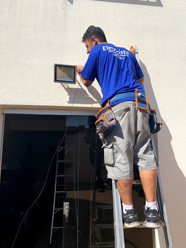 Eletrotécnica Luciano Chaves - Eletricista Residencial, Comercial e Predial. Sorocaba SP - Inscrito no CRT SP