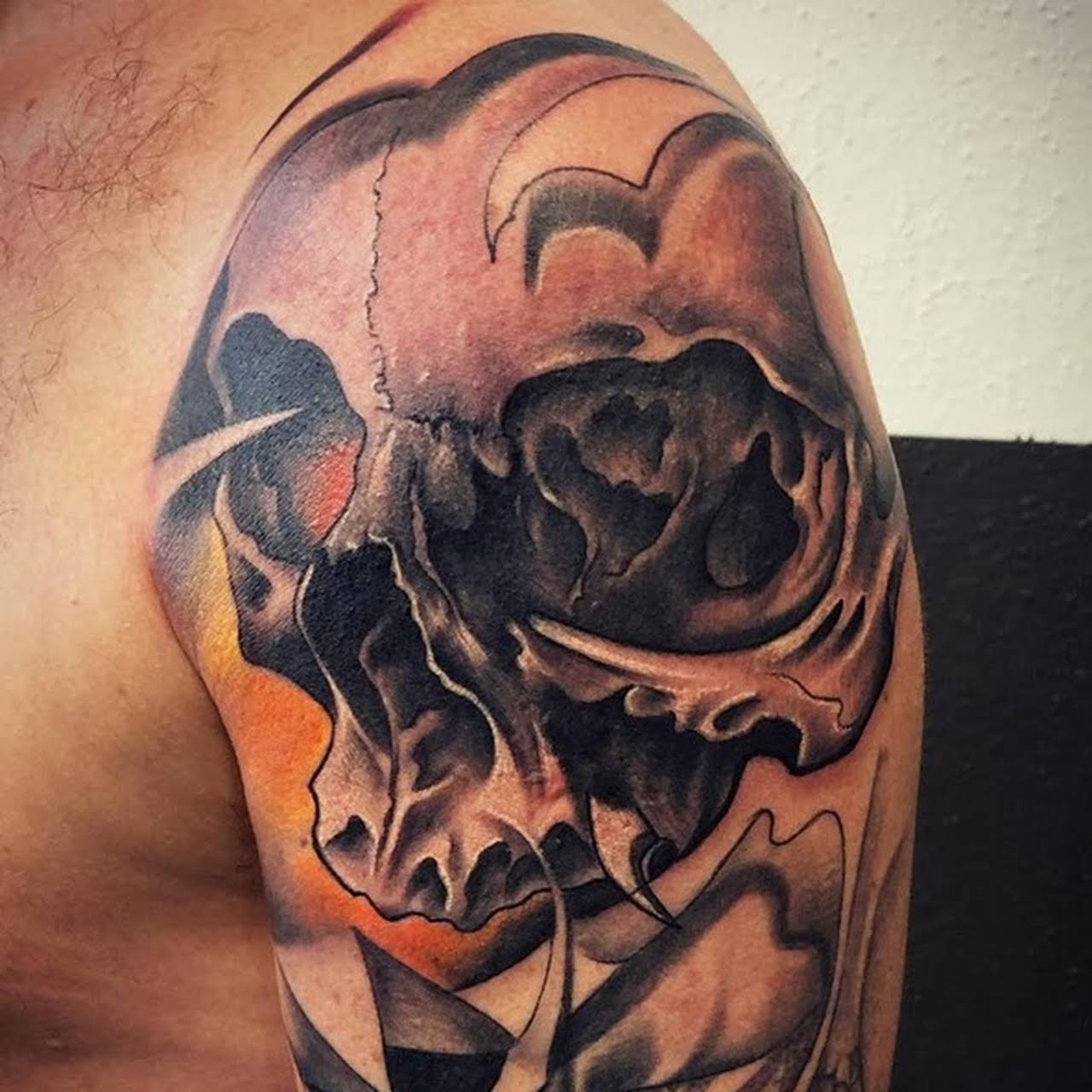 Denis Tattoo Shop Professional Tattoo Artist Denis Tattoo Shop Professional Tattoo Artist