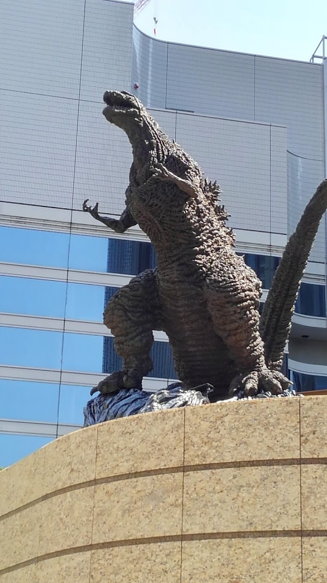 Godzilla Statue