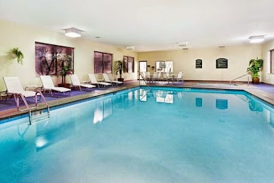 Photos of Holiday Inn Express Louisville Northeast