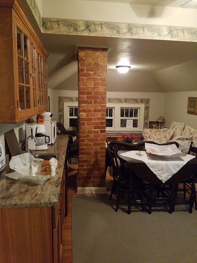 Photos of Maxsells Restaurant & Suites