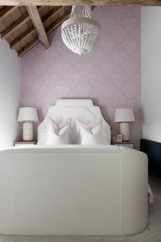 Jo Sullivan / Classic Interiors