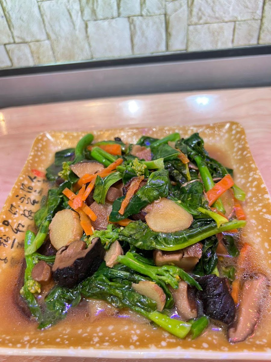 We Best Vegetarian Food 素非凡 — photo 3