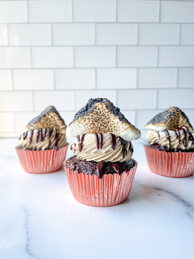 Favored Flavors, Cupcakes and More - Thumbnail