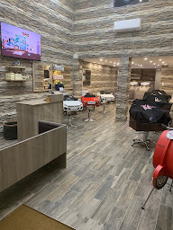 Photo n°6 de Carré Junior Aslanyan à Lyon (Salon de coiffure)