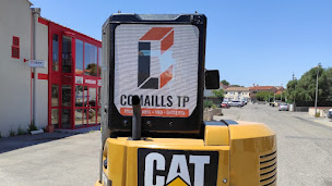 Photo n°1 de Comaills clément, Terrassement, Broyage et débroussaillage Mecanique, élagage,abattage. à Thuir (Entreprise de terrassement)