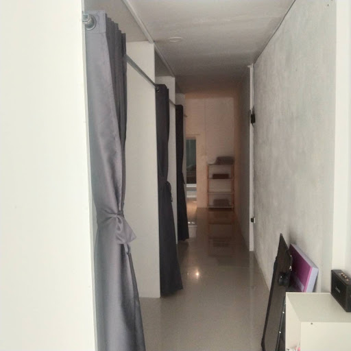 Lux Health massage 9