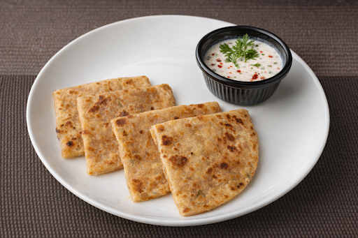 Start your day with hot paratha breakfast in Ajman at Old Heritage Town Restaurant, Al Bustan. St… post image