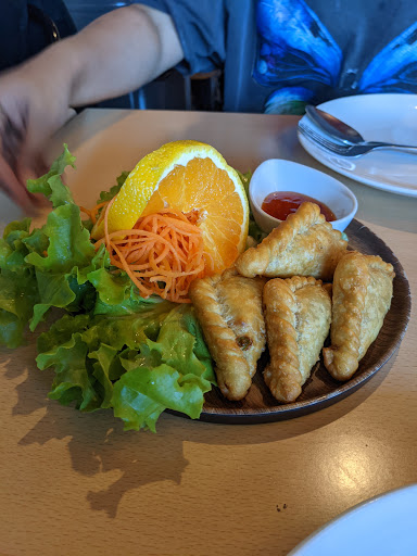 Thai Hoxton Austral - Thumbnail