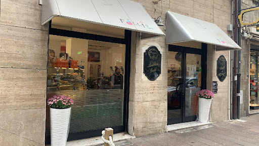 Follia Caffè Bar con Cucina