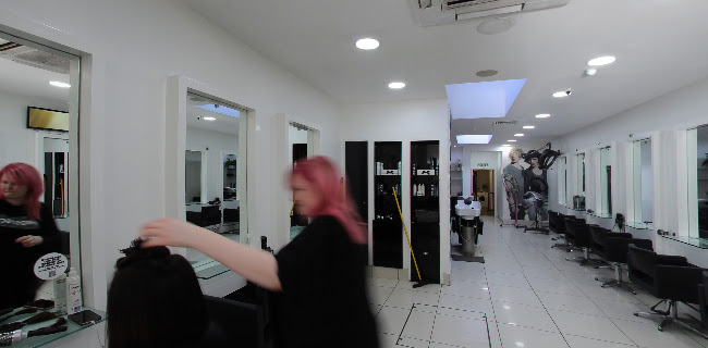 TONI&GUY Ealing - Barber shop