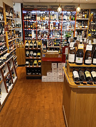 Photo n°11 de Nicolas Sevres Banlieue à Sèvres (Établissement vinicole)