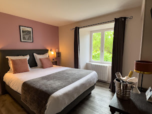 Photo n°1 de Logis Hôtel le Manoir des Portes à Lamballe-Armor (Restaurant)