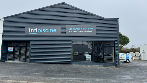 Photo de Cash Piscines à Tesson (17460)