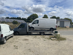 Photo n°19 de EH Auto enlèvement d’épave gratuit voiture pour destruction - Rachat véhicule en l'état à Villeneuve-en-Retz (Épaviste)