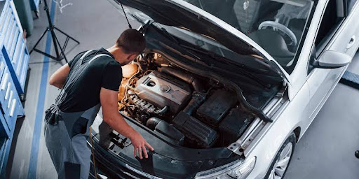 Oil Change Special: Many service centers offer discounted prices or packages on oil changes. This… post image