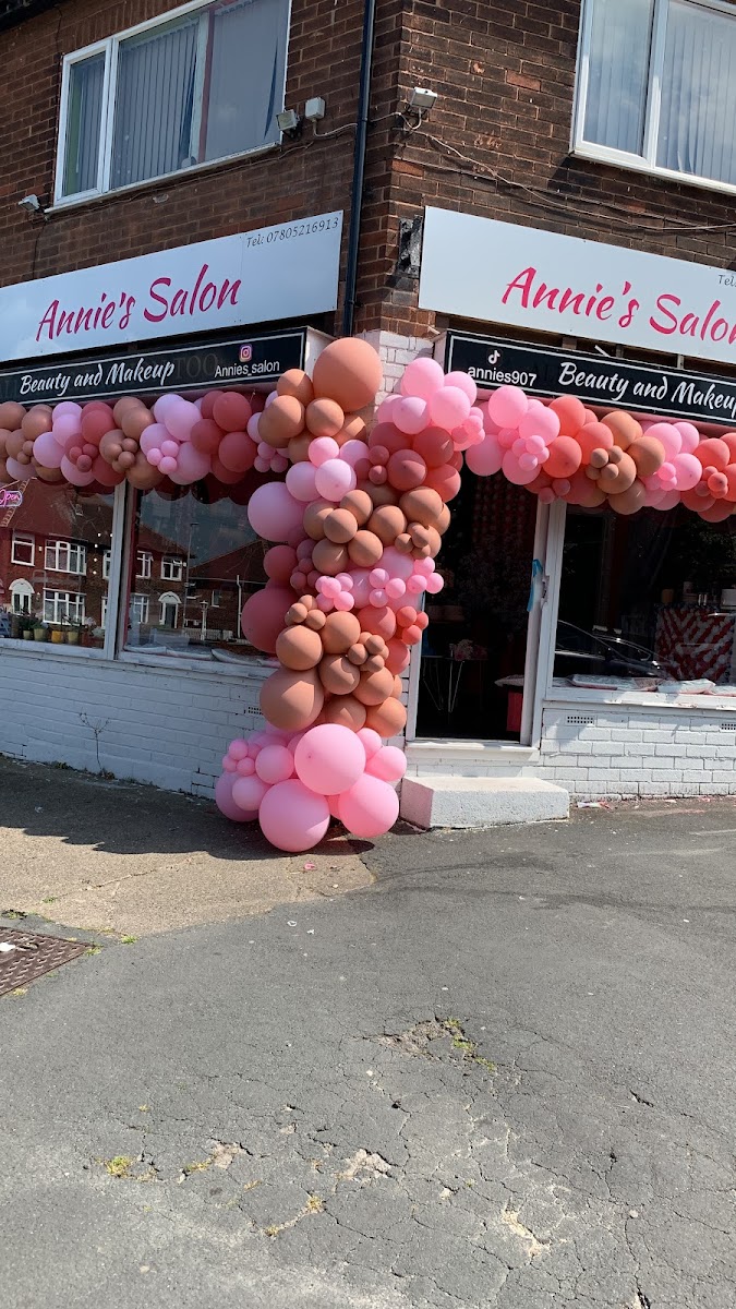 Annie’s salon beauty makeup &hair - Beauty Salons in Halton