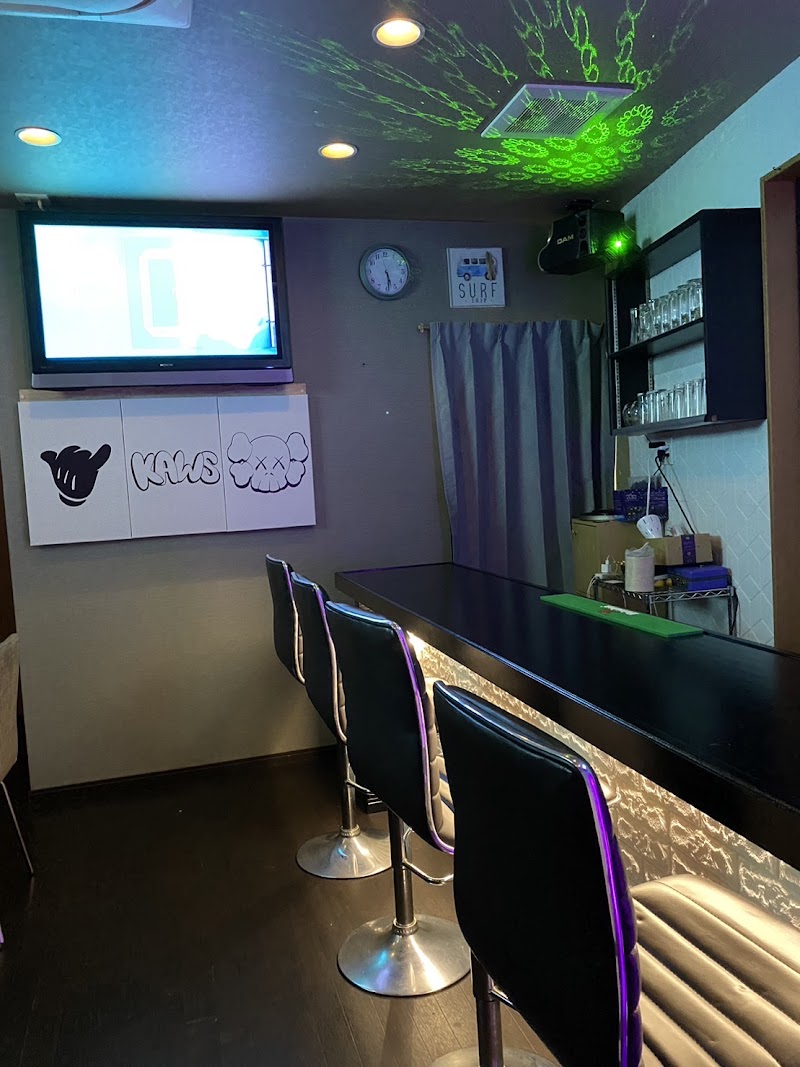 カラオケBARぎんぎら