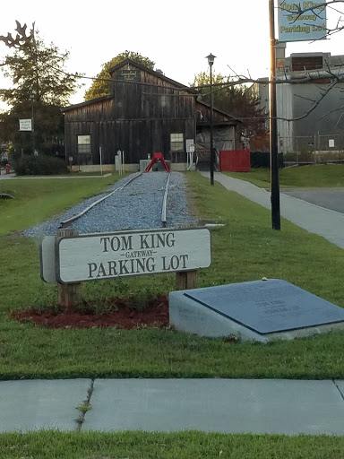 Longleaf Trail Gateway Parking - Thumbnail