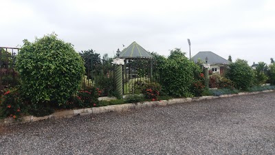 Photos of Sheila's Executive Hotel & Lodge