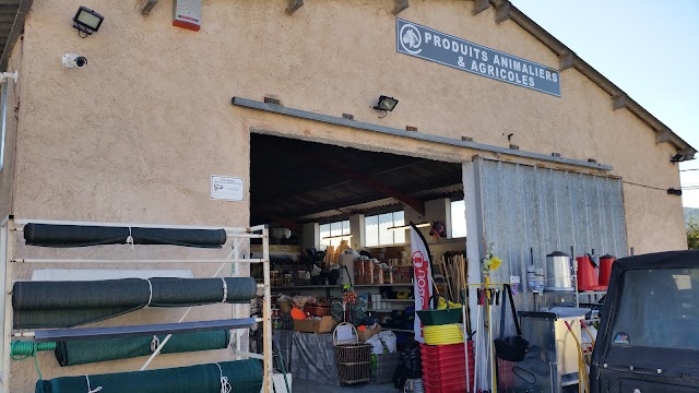 PRODUITS ANIMALIERS ET AGRICOLES