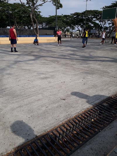 Photos of Parque De La Ferroviaria