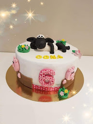 Photo n°15 de Papilles et confettis à Pont-Saint-Martin (Traiteur)