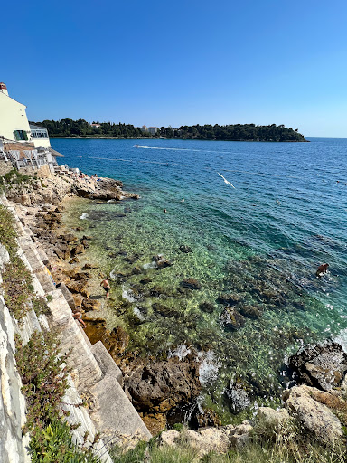 Explore Europe Travel - Thumbnail