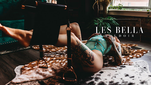 Les Bella Boudoir