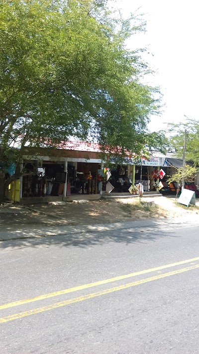 Photos of Artesanias Y Muebles La Bendicion