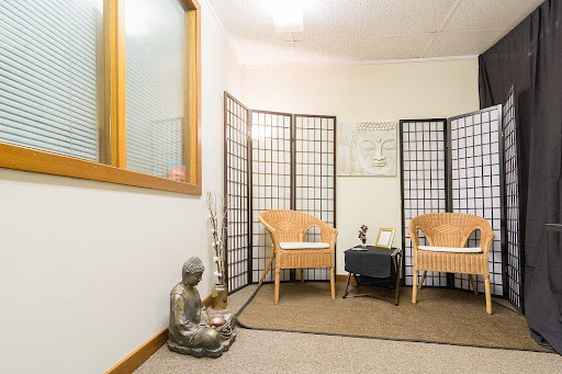 Namaste Holistic Therapies - Massage Therapy