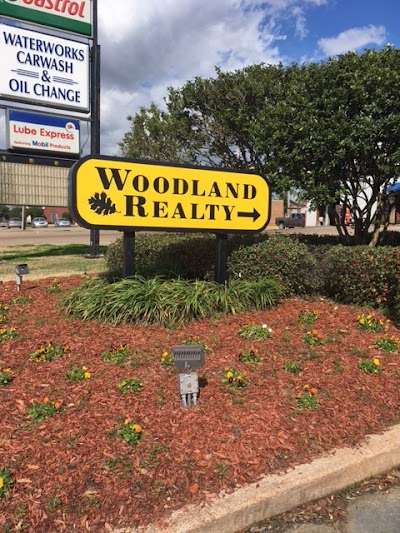 Woodland Realty