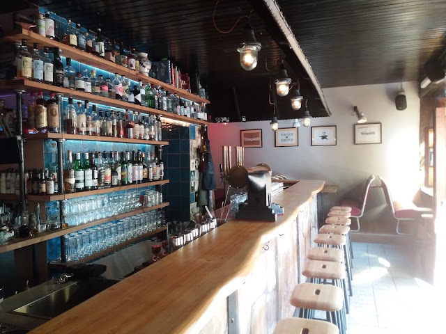 Drinksmith Neighbourhood Bar