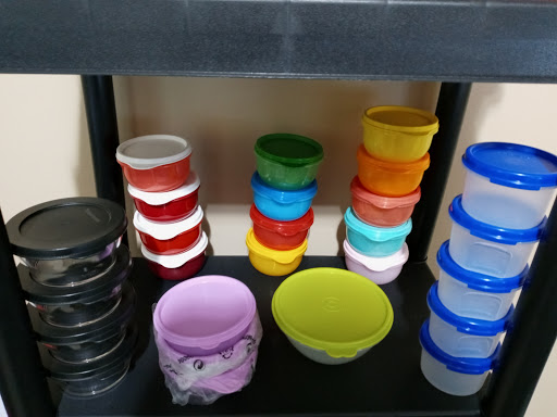 Dave's Tupperware - Visual