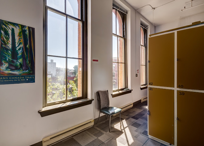 HI Victoria Hostel by null