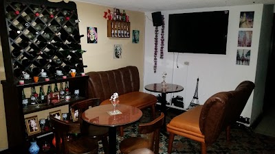 Photos of Cafe Bar D'Flor&eacute;