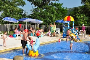 Photo n°34 de Camping Yelloh Village La Grange de Monteillac à Laissac-Sévérac l'Église (Agence de location de maisons de vacances)