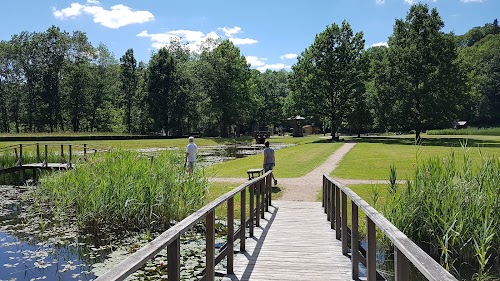 Lakštingalų Slėnis