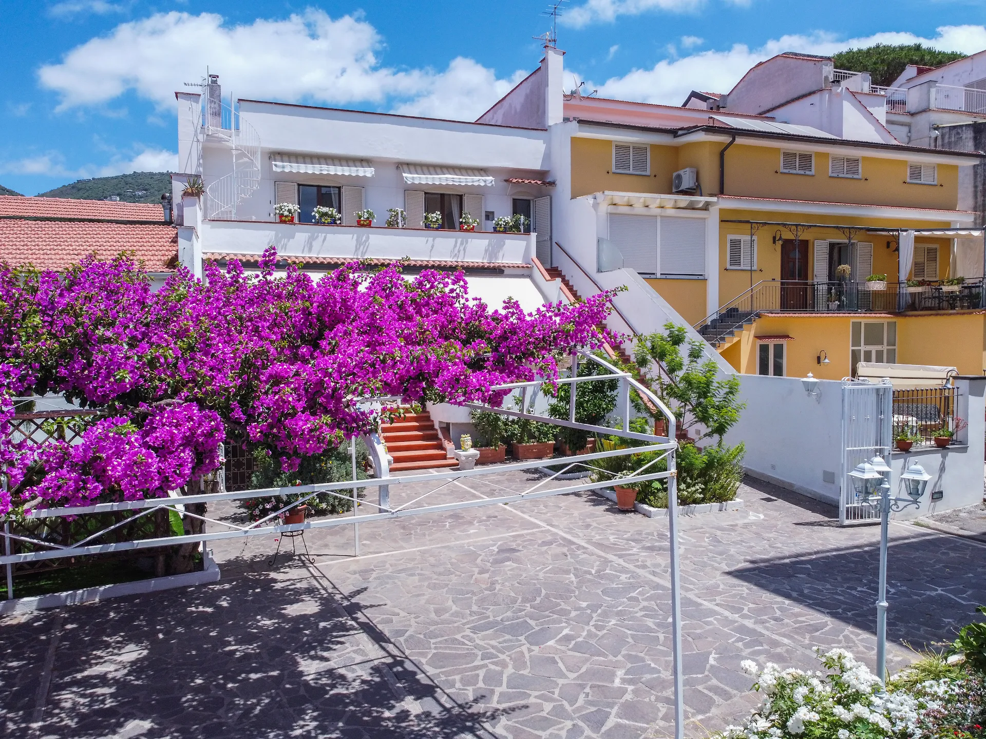 Villa Iolanda
