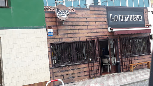 La Katiuska - Visual