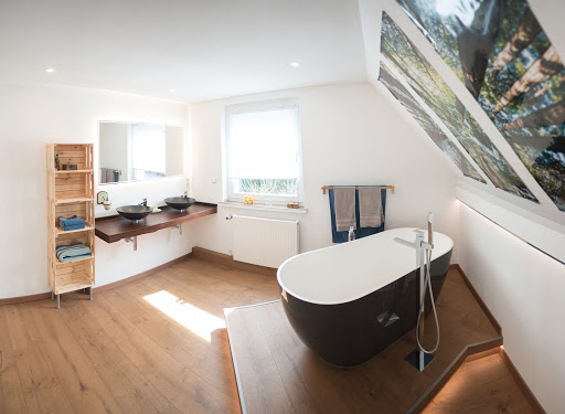 Ueckermann & Lipps GmbH - Thumbnail