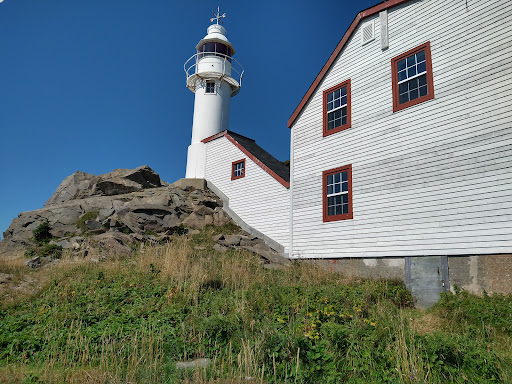 Lobster Cove Head Lighthouse