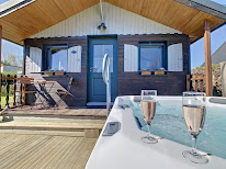 GITE ''Au Coeur du Marais'' *** Audomarois à Serques, équipé d'un SPA près de Saint omer à Serques