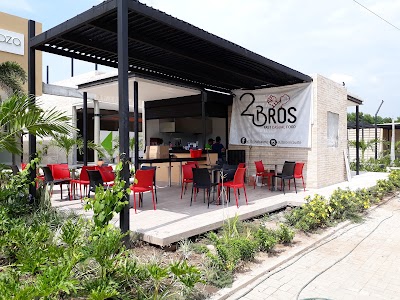 Photos of Pe&ntilde;alisa Plaza