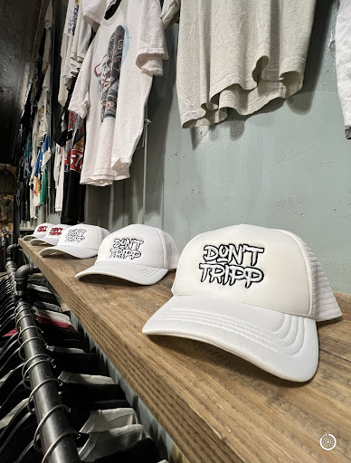 Don't Tripp - Visual